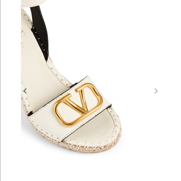 ❌SOLD❌VALENTINO Espadrille Wedge - Picture 4 of 4